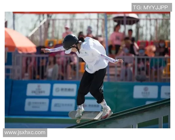 深圳滑板队在滑板节奏排名中创下新高展现青春活力与团队精神